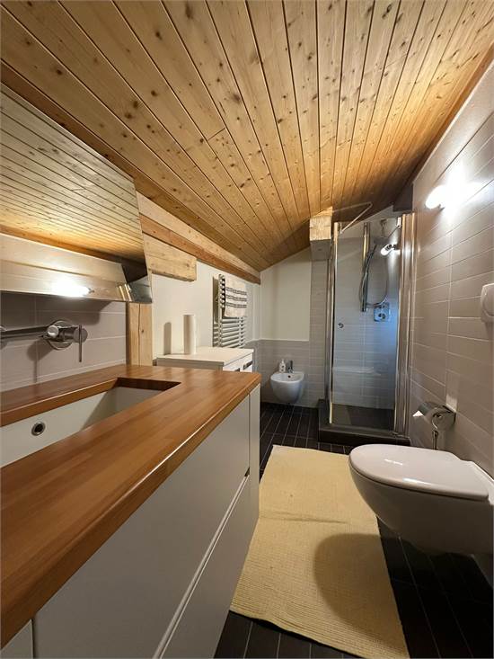Bath-room 3